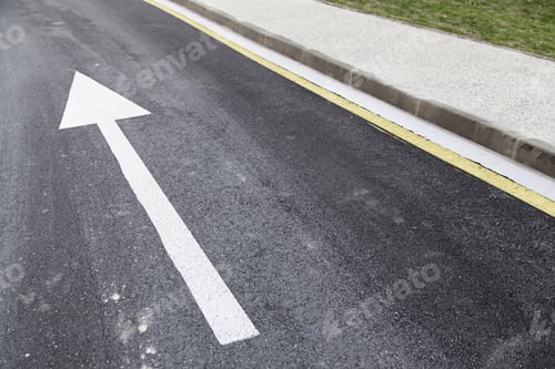 Preview: Arrow Direction On A Highway, Detailed Information Signal