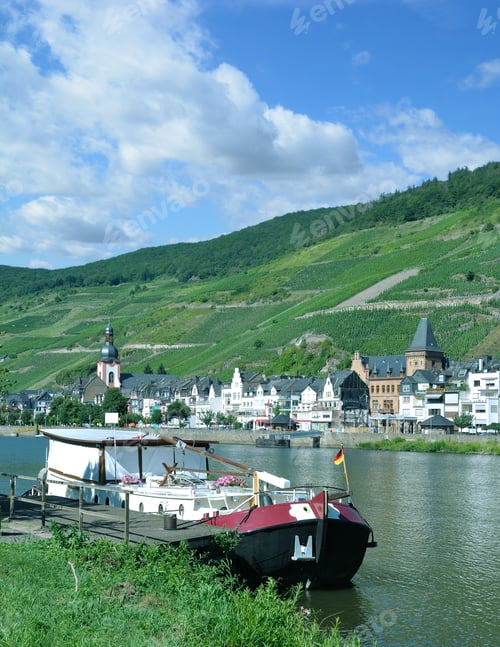 Preview: Wine Village Of Zell In Mosel Valley,Rhineland-Palatinate,Germany