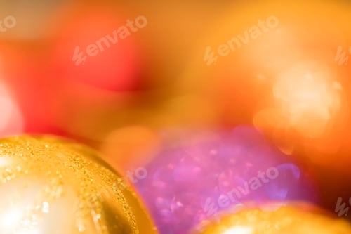 Vista previa: Close Up Of The Colorful Christmas Decorations Used To Decorate The Christmas Tree In December