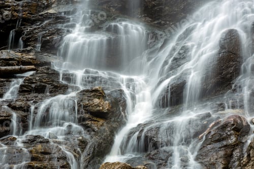 Preview: Scorus Waterfall, Valcea County, Romania