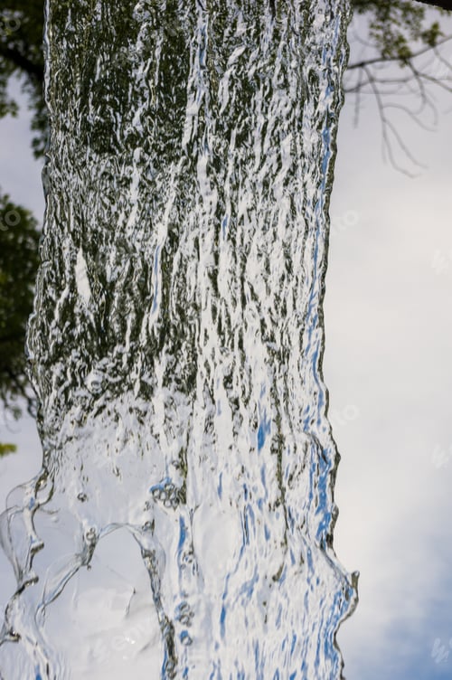 Preview: Transparent Falling Water Vertical Flows, Close Up