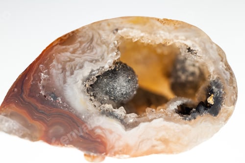 Preview: Agate- Beautiful, Colorful Slices And Texture