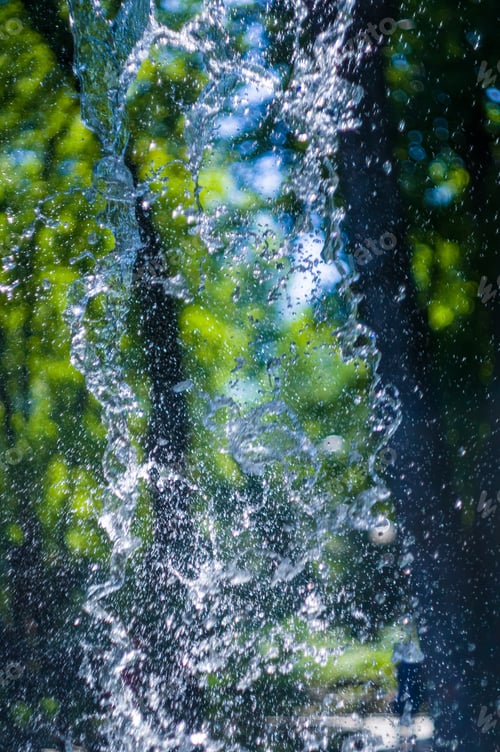 Preview: Transparent Falling Water Vertical Flows, Close Up