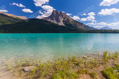 Preview: Emerald Lake In The Yoho National Park Canada