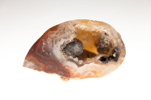 Preview: Agate- Beautiful, Colorful Slices And Texture