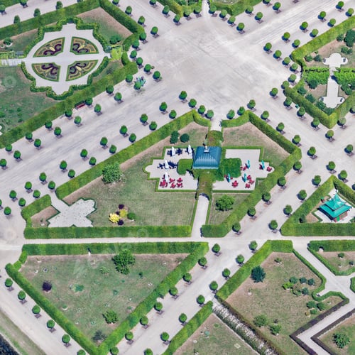 Preview: Aerial View Over The Rundale Palace And Garden