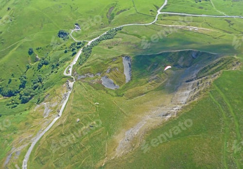 Preview: Paragliding Above Mam Tor, Peak District