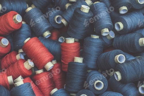 Preview: Pile Of Large Coils With Threads, Close Up