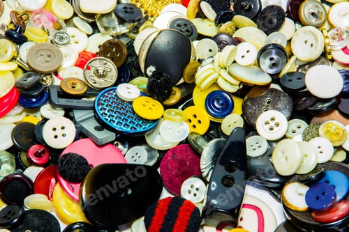 Preview: Sewing Buttons