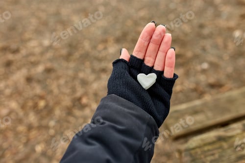 Preview: Traveler Girl In Black Gloves Keep In Hand Marshmallow In Shaped Heart, Love, Valentine Day