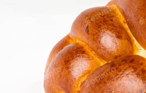 Preview: Chunks Large Braided Loaf On White Background