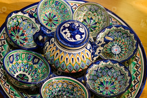 Preview: Traditional Uzbek Plates And Dishes In Uzbekistan, Central Asia. Silk Road Country.Plates With