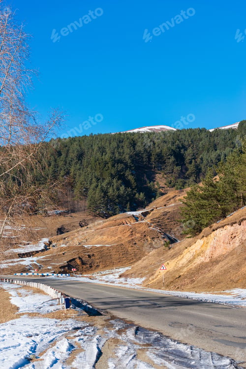 Preview: Scenic Winter Landscape With Mountains, Armenia