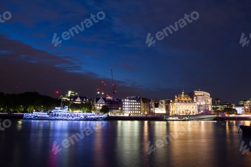 Preview: London Nights From The Piers
