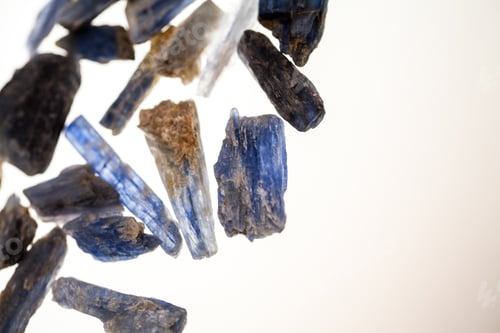 Preview: Kianit, Natural Semiprecious Stones With Details