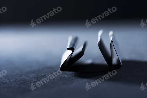 Preview: Dark Paper Shapes