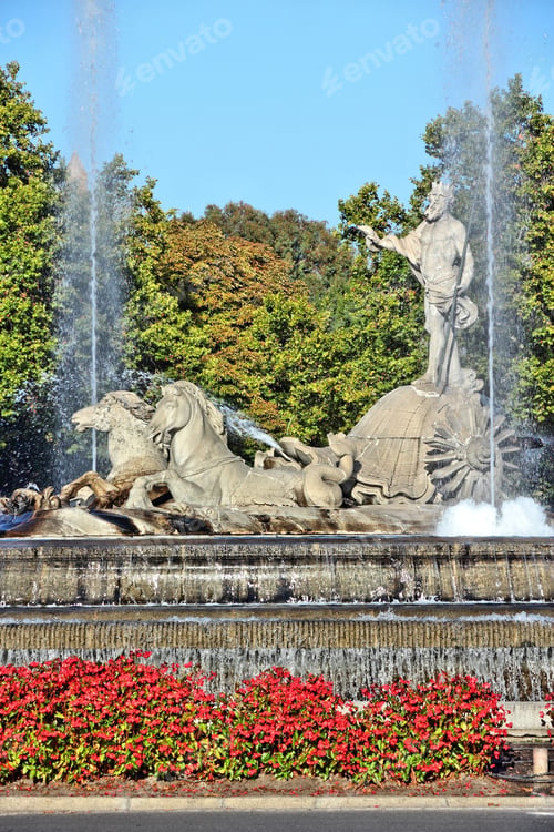 Preview: Fountain Of Neptune (Fuente De Neptuno) - One Of The Most Famous Landmark Of Madrid, Spain