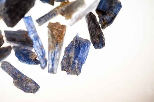 Preview: Kianit, Natural Semiprecious Stones With Details
