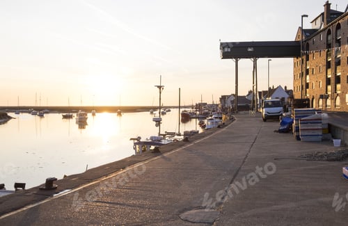 Preview: Early Morning Sun