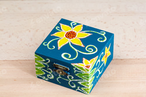 Preview: Painted, Wooden Small Boxes For Multiple Purposes