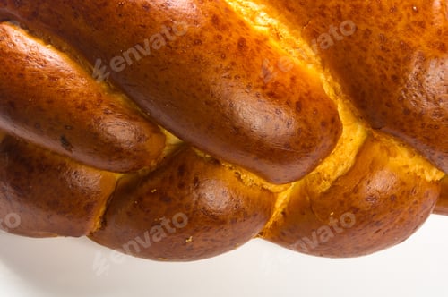 Preview: Chunks Large Braided Loaf On White Background