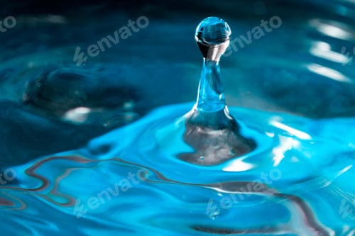 Preview: Colorful, Abstract Composition With Water And Water Drops