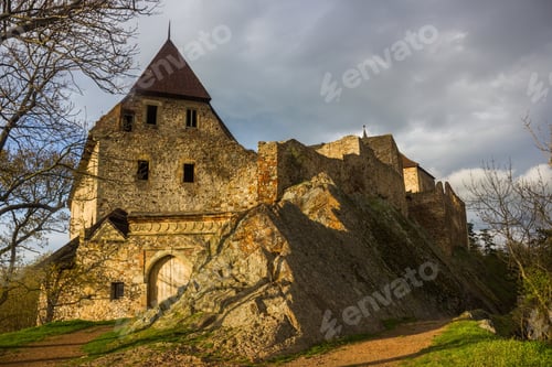 Preview: Ruin Of Tochnik Castle. Old Stronghold In Czech Republic.