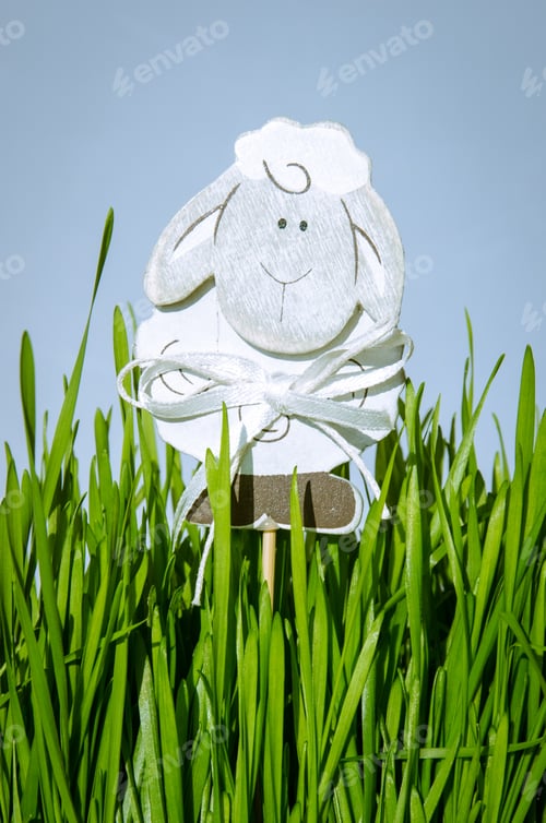 Preview: Easter Sheep Decoration In Green Grass Concept