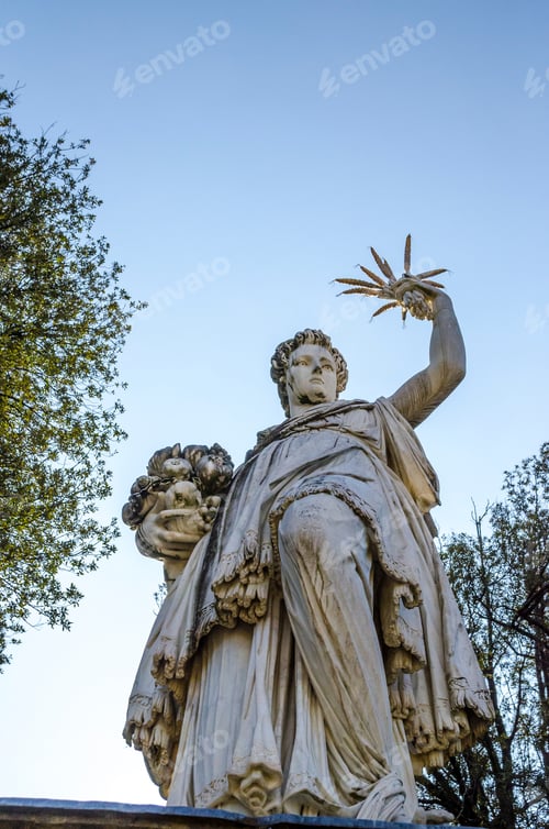 Preview: Statue Of A Man Among Plants In The Gardens Of Boboli, Florence, March 2018