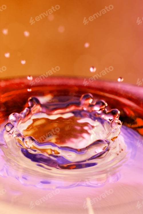 Preview: Colorful, Abstract Composition With Water And Water Drops