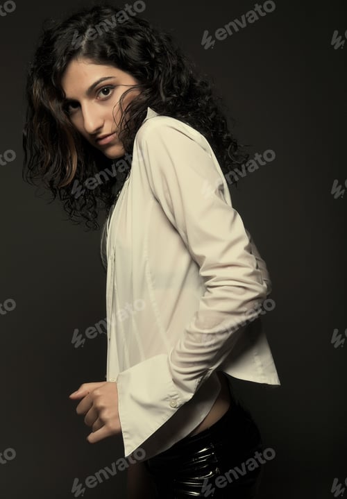 Preview: Portrait Of A Beautiful Girl