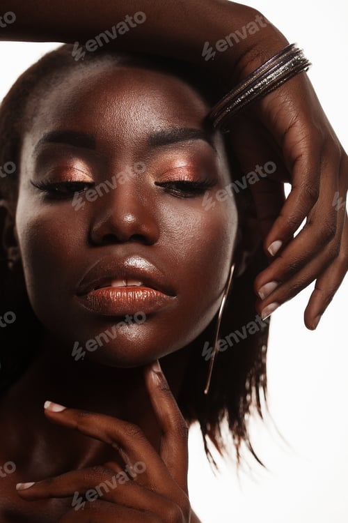 Preview: Fashion And Beauty Concept: Attractive African American Woman Closeup Portrait