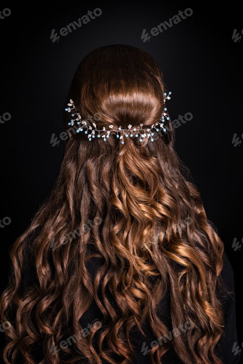 Preview: Girl With Beautiful Evening Hairstyle. Hair-Do Are Collected, Decorated In A Beauty Salon