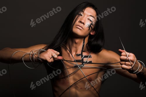 Preview: Man With Steel Wire