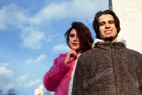 Preview: Young Pretty Couple Of Student Boy And Girl Together Outside Happy Smiling, Lifestyle People Concept