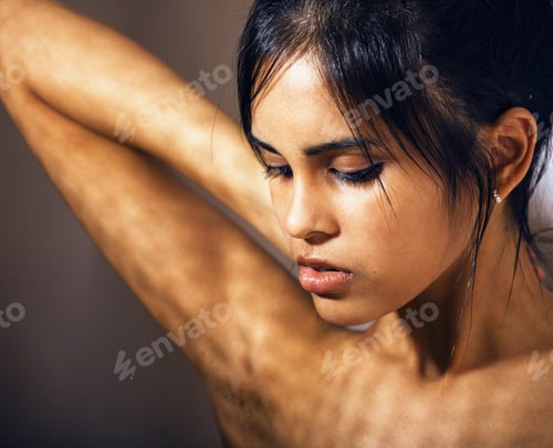 Preview: Beauty Latin Young Woman In Depression, Hopelessness Look, Fashion Makeup