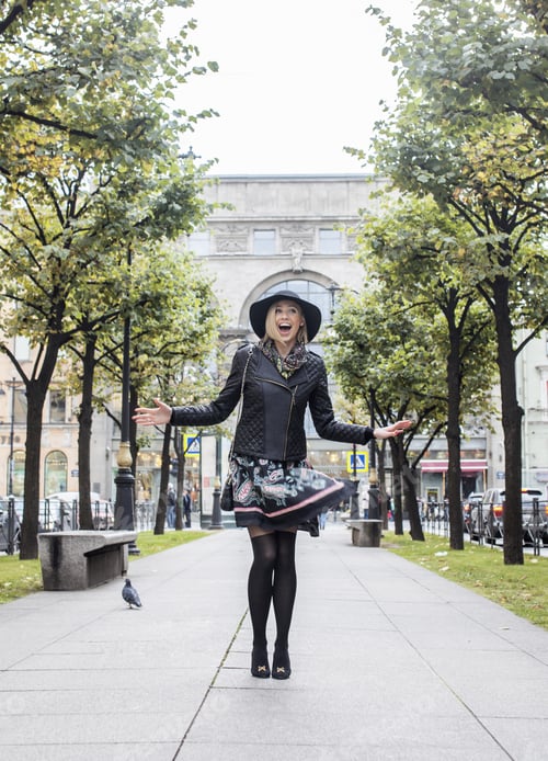 Preview: Young Pretty Blond Woman In Stylish Hat, Street Fashion European Cold Weather, City Life