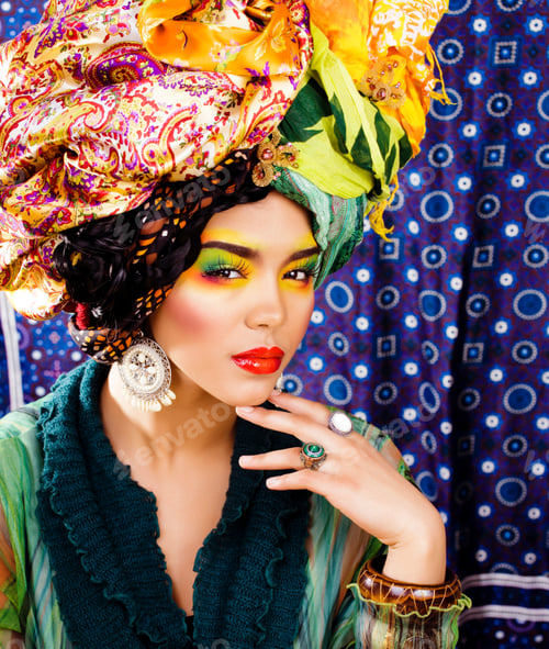 Preview: Beauty Bright Woman With Creative Make Up, Many Shawls On Head