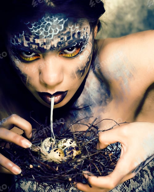 Preview: Fashion Portrait Of Pretty Young Woman With Creative Make Up Like A Snake, Halloween Concept