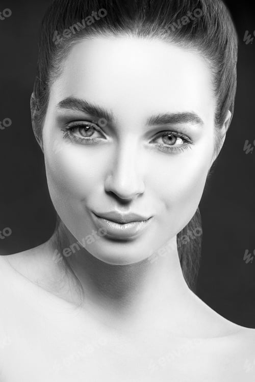 Preview: Beauty Face Close-Up Of Young Caucasian Model Woman With Natural Nude Make Up And Perfect Fresh