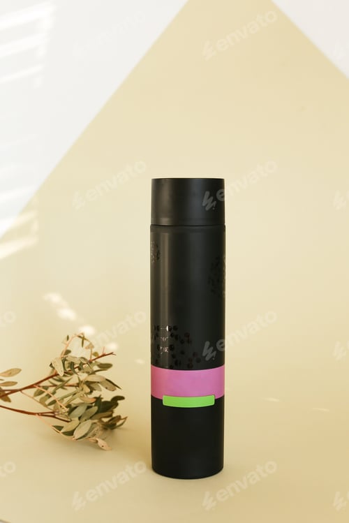 Preview: Beauty Hygiene Plastic Bottle On White Background With Green Leaves