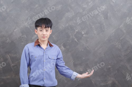 Preview: Young Boy Stretched Out His Hand To Sides