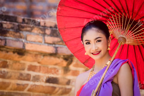 Preview: Beautiful Girls In Traditional Costume.Thai Girl In Retro Thai Dress,Beautiful Thai Girl In