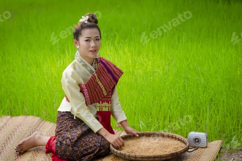 Preview: Asian Woman In The Countryside Of Thailand, Thai Woman Dressed In Traditional Thai Clothes .Asian