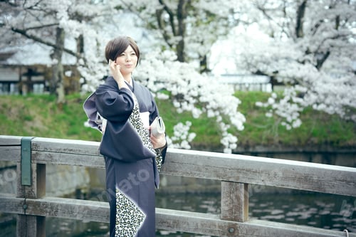 Preview: Kimono Woman