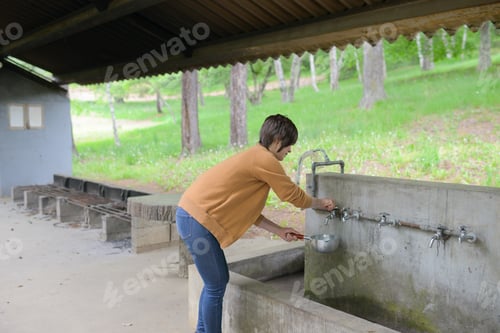 Preview: Outdoor Image. Japanese Woman