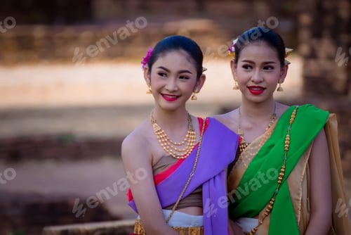 Preview: Beautiful Girls In Traditional Costume.Thai Girl In Retro Thai Dress,Beautiful Thai Girl In
