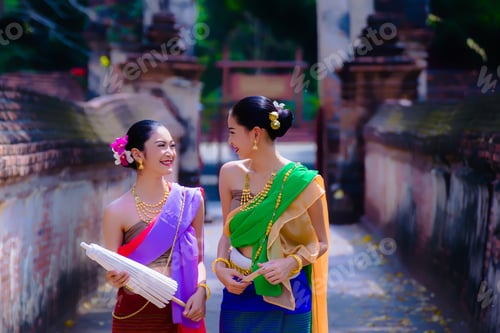 Preview: Lifestyle Of Beautiful Girls In Traditional Costume.Beautiful Thai Girl In Traditional Dress Costume