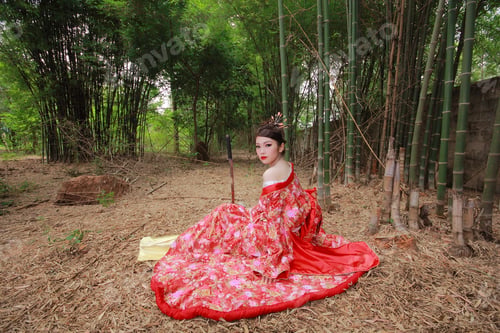 Preview: Women Wearing Kimonos In A Bamboo Forest.