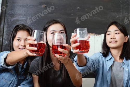 Preview: Smiling Friends With Glasses Of Non-Alcoholic Champagne In Party, Holidays, Celebration,And People